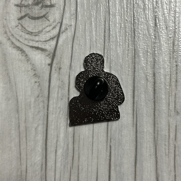 Step Brothers Dale and Brennan family portrait enamel pin - Picture 3 of 5